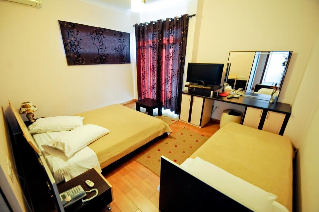 טיראנה Hotel Lubjana חדר תמונה