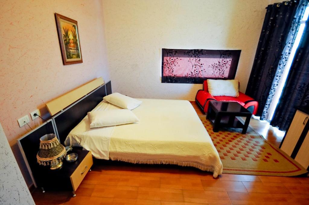 טיראנה Hotel Lubjana מראה חיצוני תמונה